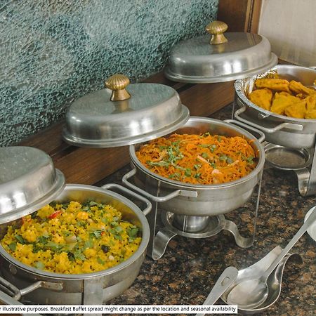 Treebo Taj Square, 10 Mins From Airport Hotel Patna  Luaran gambar
