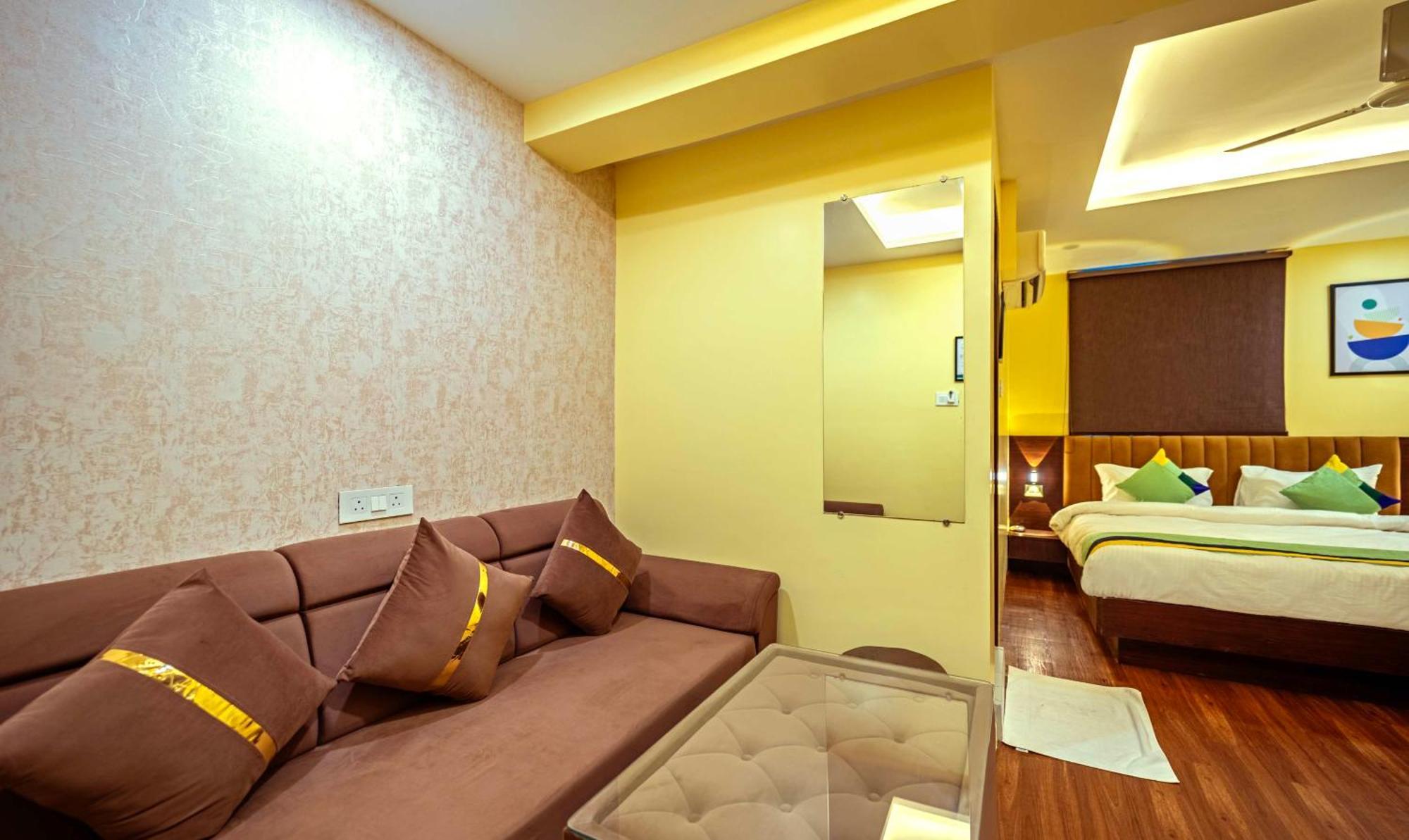 Treebo Taj Square, 10 Mins From Airport Hotel Patna  Luaran gambar